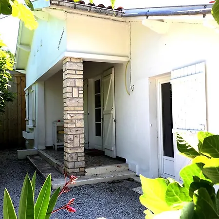 Дом отдыха Maison Des Myosotis Андерно-ле-Бэн